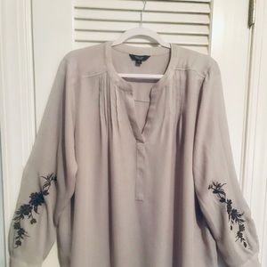 Vera Wang blouse